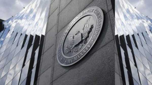 Комиссия по ценным бумагам и биржам США (SEC) подала иск к крупнейшей в мире криптобирже Binance и ее главе Чанпэну Чжао, предъявив обвинение в нарушении правил торговли ценными бумагами и еще ряд претензий. На этом фоне курс биткоина в моменте просел до отметки в $25,44 тыс., а массовые продажи трейдеров повлияли на цены тех криптоактивов, которые ведомство упоминает в иске, пишет РБК Крипто. Какие последствия будут у разбирательства SEC с Binance? | INFBusiness