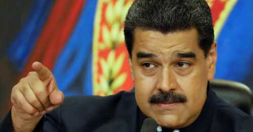 Президент Венесуэлы Николас Мадуро ускорил создание национальной криптовалюты, Petro. Он утверждает, что в следующем году она снимет экономические проблемы страны, но эксперты обеспокоены уровнем возможной коррупции. Например, рейтинговое агентство Moody’s считает, что игроки на внутреннем рынке не будут доверять правительству Мадуро, и поэтому не будут принимать участие в нем. Создание национальной криптовалюты Венесуэлы переходит в активную фазу | INFBusiness