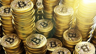 На усиление активности в сети биткоина обратила внимание компания Santiment. Количество активных биткоин-адресов достигло максимального уровня с начала мая | INFBusiness