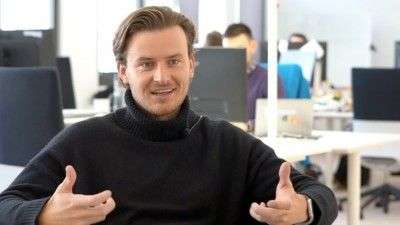 CEO криптобиржи BitPanda Эрик Демут был одним из основных докладчиков на конференции Blockchain Economics 2020 в Стамбуле. CEO BitPanda Эрик Демут назвал биткоин «лучшей версией золота» для молодого поколения | INFBusiness