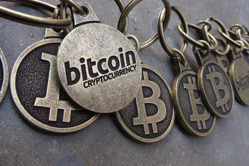 Генеральный директор крипто-биржи BitMEX Артур Хейс (англ. Arthur Hayes) считает, что биткоин еще не достиг своего дна. Об этом Хейс заявил в интервью телеканалу CNBC. Артур Хейс: «Биткоин еще не достиг своего дна» | INFBusiness
