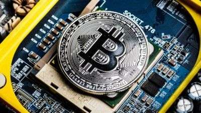 Аналитики говорят, что снижение цены биткоина пока не смущает майнеров | INFBusiness
