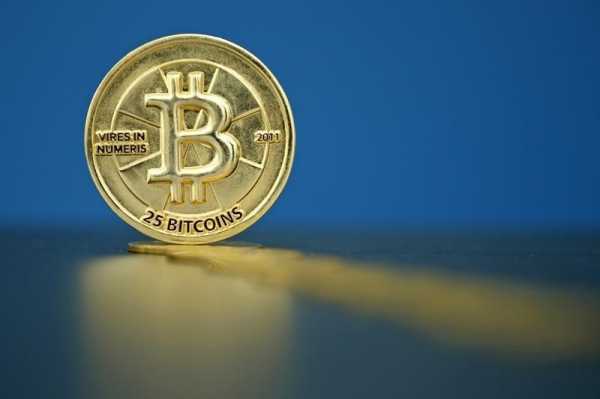 Криптовалюта EOS опустилась ниже уровня 4,1553, падение составило 2% | INFBusiness