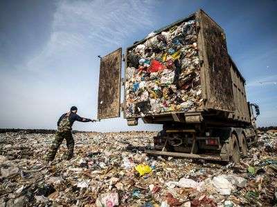 Подробности Блокчейн задействуют в управлении мусорными полигонами | INFBusiness