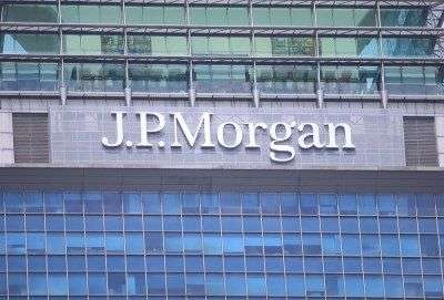 Американских инвестбанки JP Morgan и Goldman Sachs призывают клиентов не вкладываться в биткоин. Об этом заявляют в компании Digital Asset Investment Management (DAIM), управляющей активами. Банки JP Morgan и Goldman Sachs призывают клиентов воздержаться от инвестиций в биткоин | INFBusiness