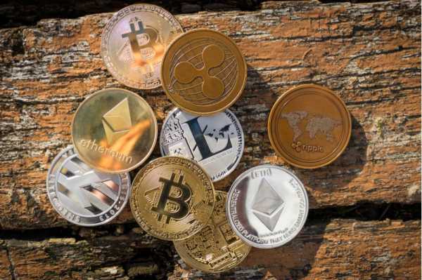 Цена криптовалюты Биткоин опустилась ниже уровня $8.888,4 в четверг. В течение дня криптовалюта Биткоин торговалась на уровне 8.888,4 в 18:16 (15:16 GMT) по данным индекса Investing.com, опустившись на 1,76%. Это было самое крупное падение курса валюты начиная с 26 февраля. Криптовалюта Биткоин опустилась ниже уровня 8.888,4, падение составило 2% | INFBusiness