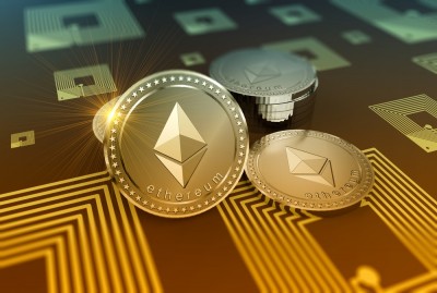 Судебный иск Комиссии по ценным бумагам и биржам США против биржи Binance испугал многих инвесторов и заставил их возобновить вывод криптовалюты на автономное хранение. Инвесторы начали выводить эфир с биржи Binance | INFBusiness